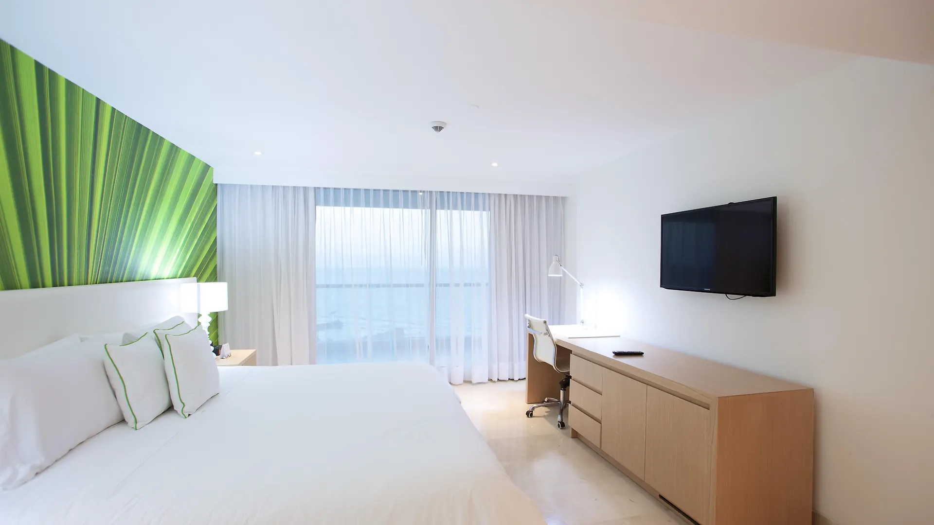Radisson Cartagena Ocean Pavillion Hotel