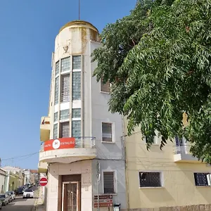 Da Estação Albergue Portimão