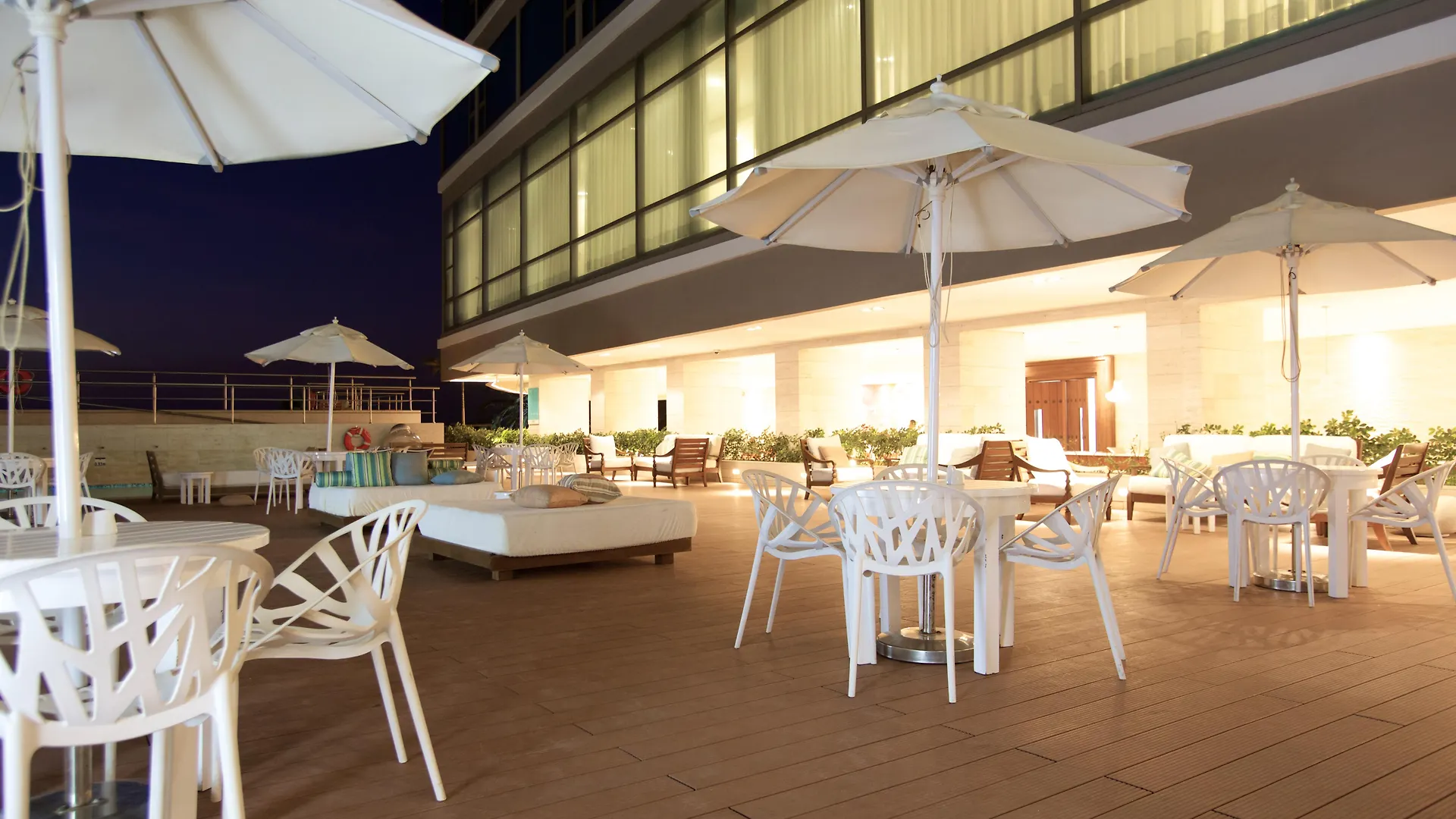 Radisson Cartagena Ocean Pavillion Hotel